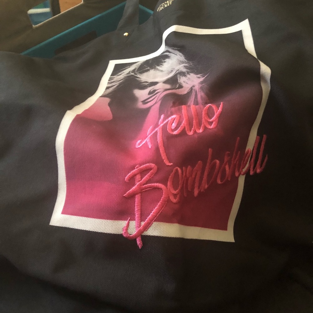 Victoria’s Secret tote
